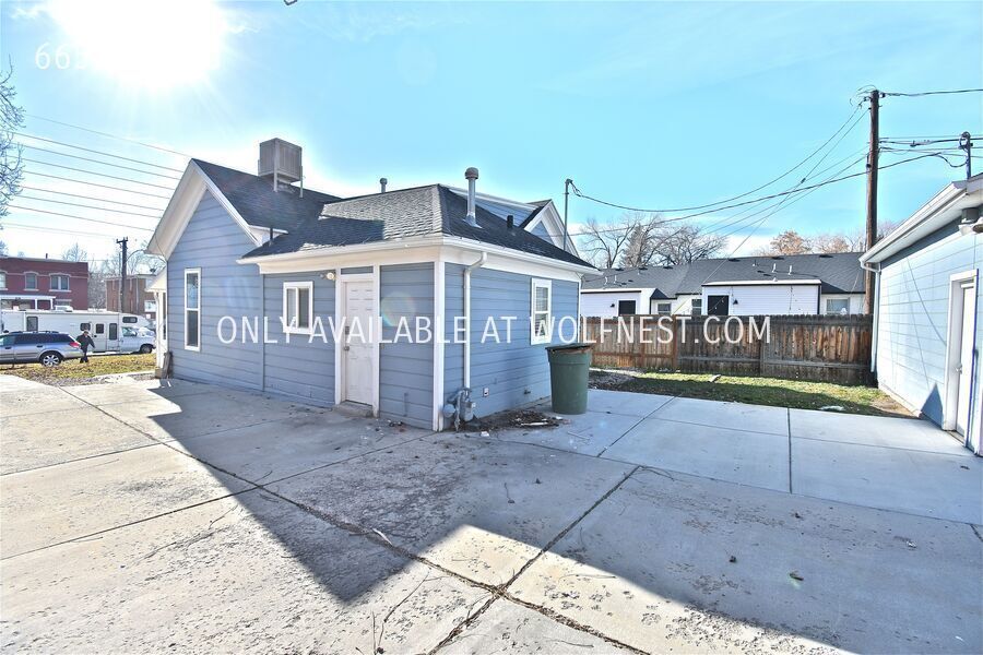 Newly Updated 2 Bed Downtown Salt Lake Home! No Deposit Option! property image