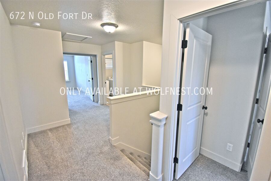 Spacious 5 Bed Spanish Fork Townhome! No Deposit Option! property image