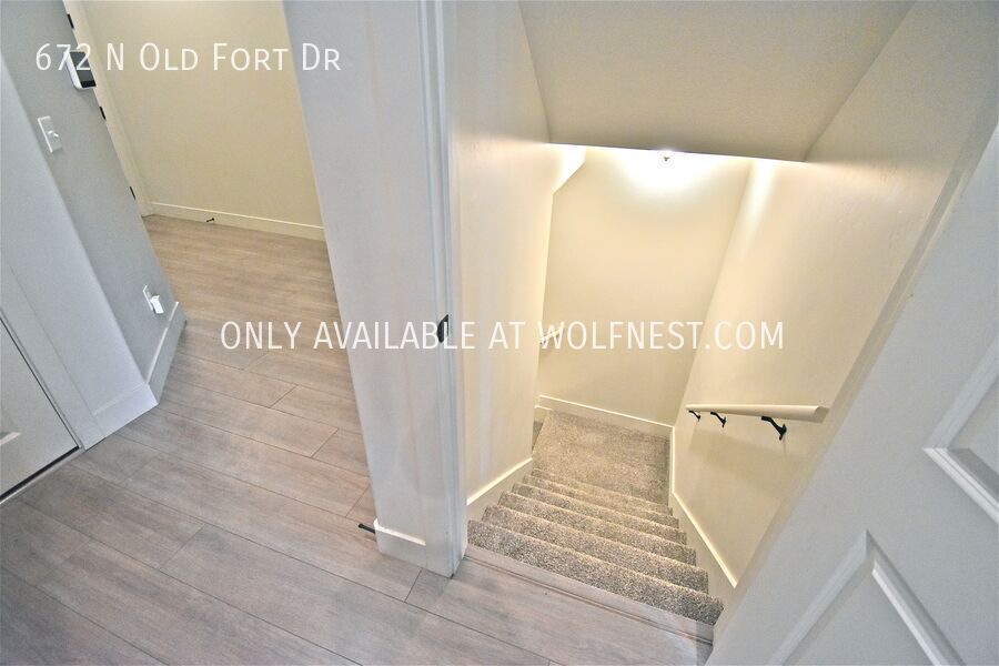 Spacious 5 Bed Spanish Fork Townhome! No Deposit Option! property image