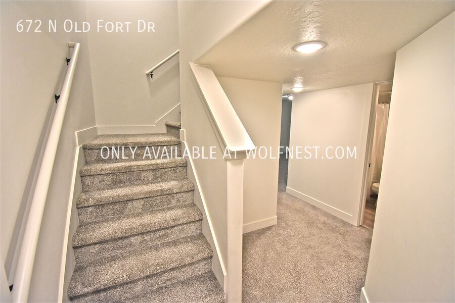 Spacious 5 Bed Spanish Fork Townhome! No Deposit Option! property image