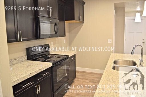 Stunning 3 Bedr Sandy Townhome! No Deposit Option! property image