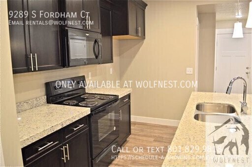 Stunning 3 Bedr Sandy Townhome! No Deposit Option! property image
