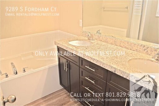 Stunning 3 Bedr Sandy Townhome! No Deposit Option! property image