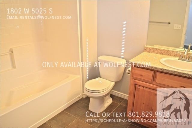 Stunning 3 Bed Roy Townhome! No Deposit Option! property image