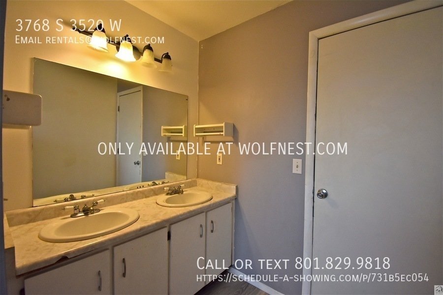 Lovely 3 Bed West Valley Townhome! No Deposit Option! property image