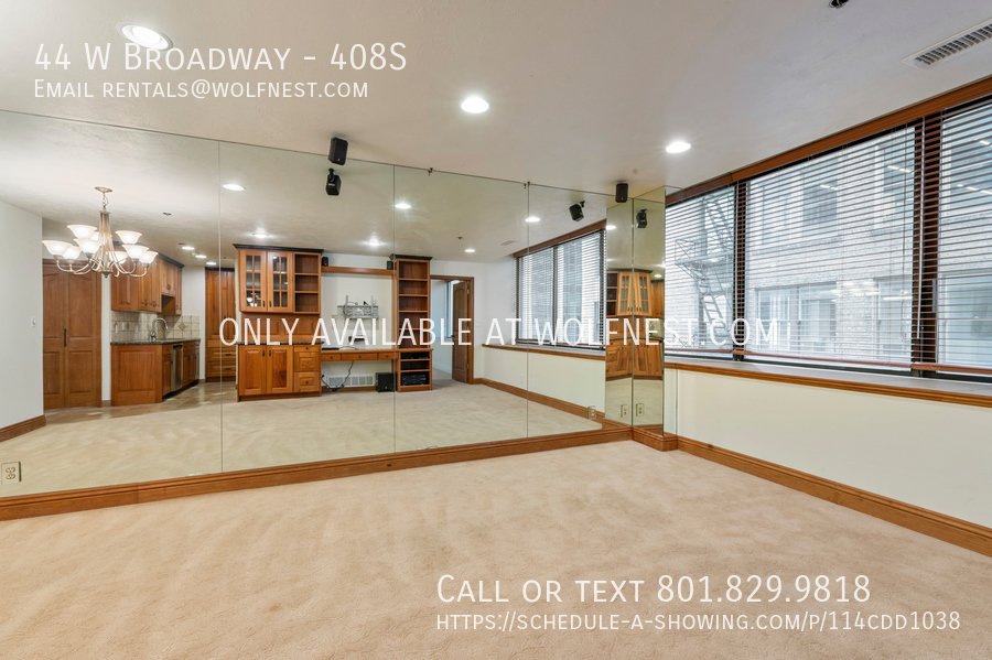 Luxurious 1 Bed Downtown Condo! No Deposit Option! property image