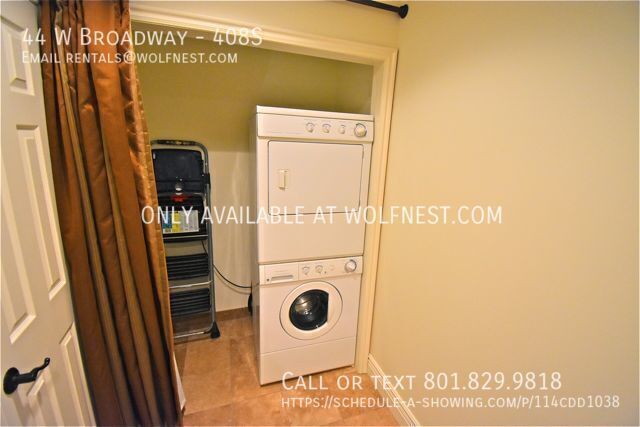 Luxurious 1 Bed Downtown Condo! No Deposit Option! property image