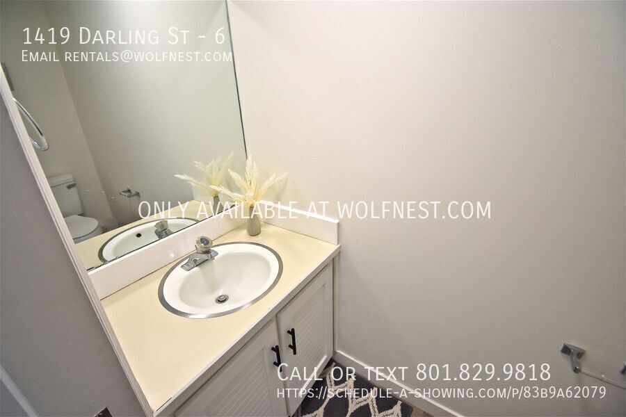 Stunning 3 Bed Ogden Townhome! No Deposit Option! property image