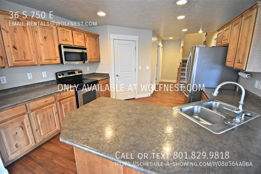 Spacious 4 Bed American Fork Townhome! No Deposit Option! property image