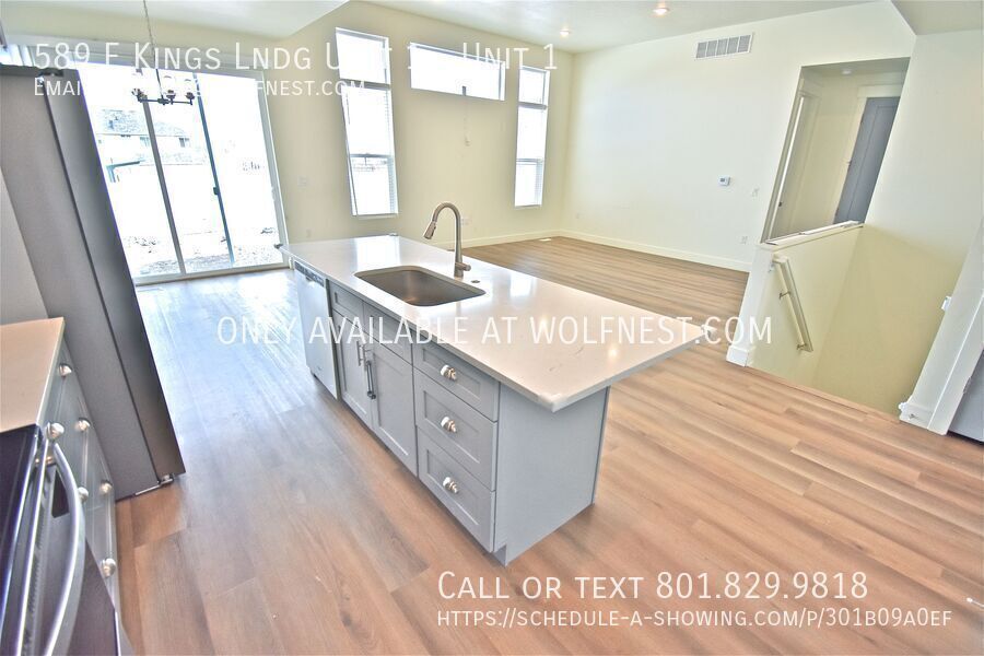 Gorgeous 3 Bed Tooele Upstairs Unit! No Deposit Option! property image