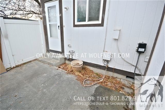 Stunning 2 Bed Taylorsville Townhome! No Deposit Option! property image