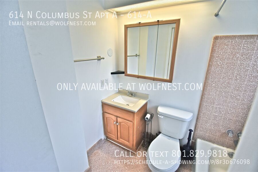 Breathtaking 1 Bed Capitol Hill Unit! No Deposit Option! property image