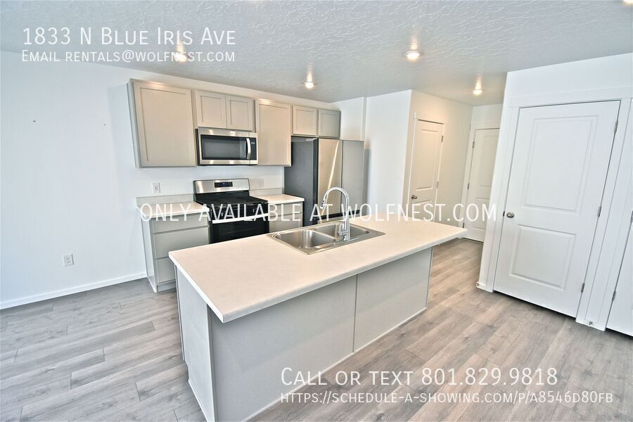 Beautiful 4 Bed Tooele Townhome! No Deposit Option! property image