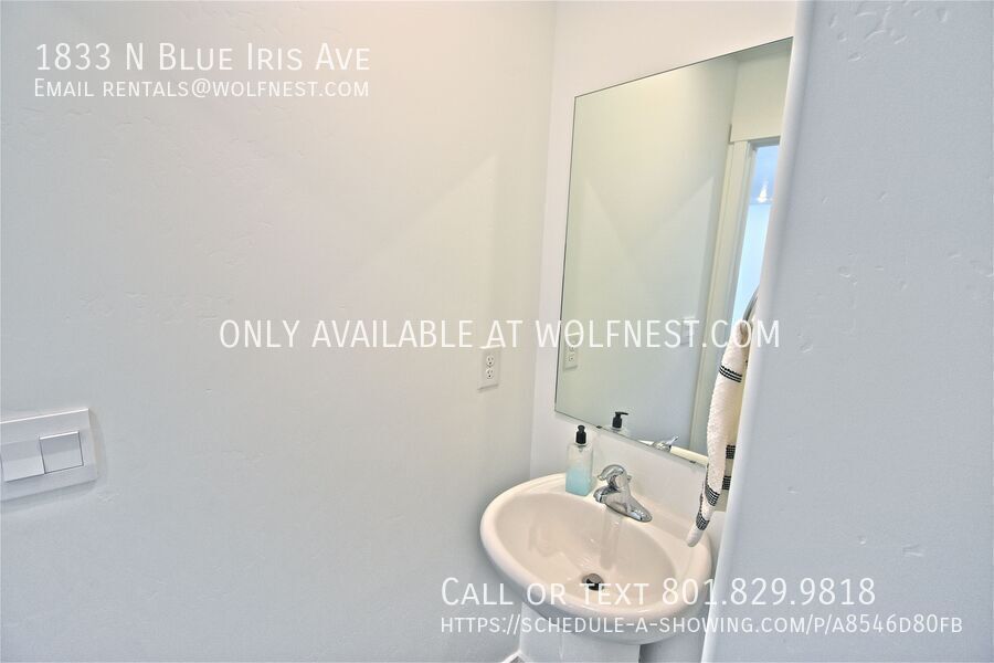 Beautiful 4 Bed Tooele Townhome! No Deposit Option! property image