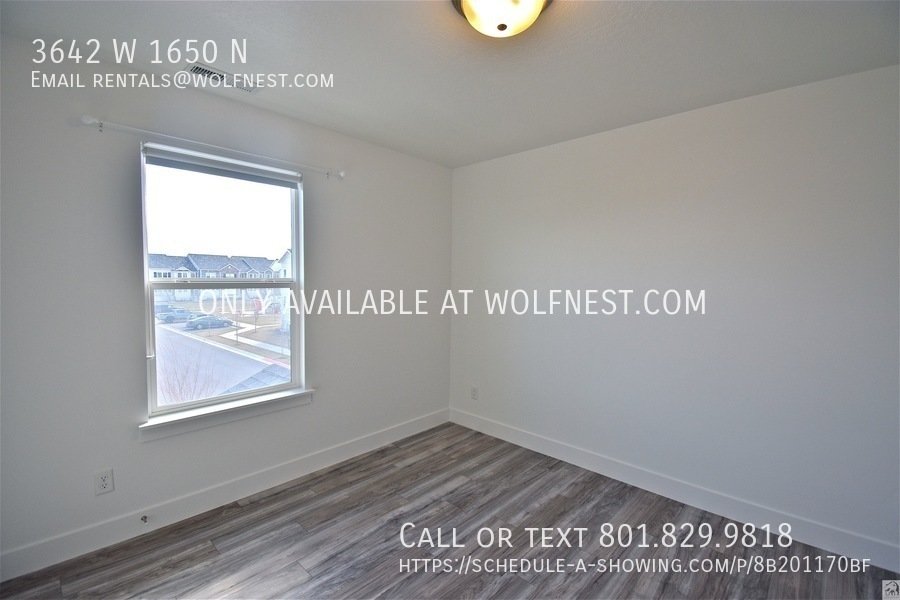 Gorgeous 3 Bed Lehi Townhome! No Deposit Option! property image