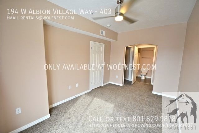 Lovely 2 Bedroom Sandy Condo! No Security Deposit Option! property image
