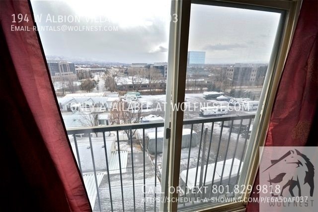 Lovely 2 Bedroom Sandy Condo! No Security Deposit Option! property image