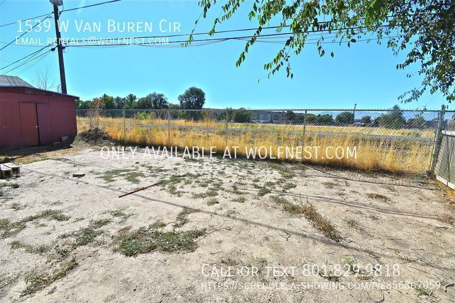 Stunning 5 Bed Salt Lake Home! No Deposit Option! property image