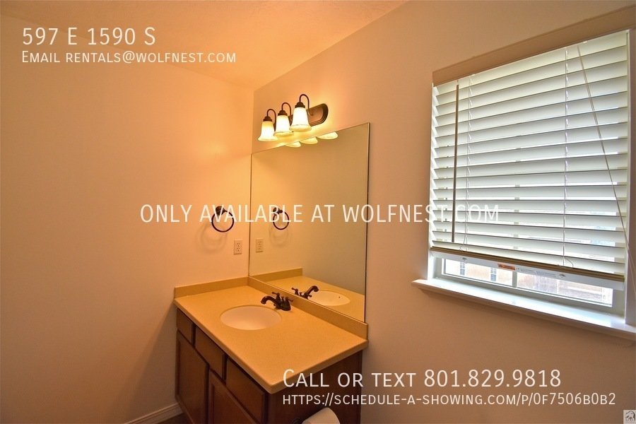 Beautiful 3 Bed Lehi Townhome! No Deposit Option! property image