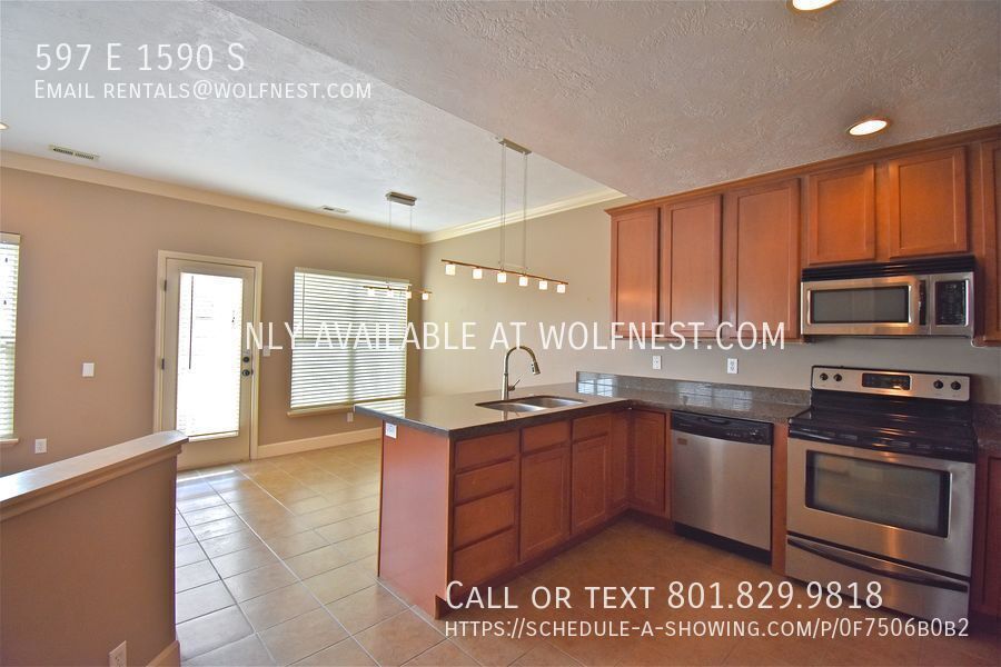 Beautiful 3 Bed Lehi Townhome! No Deposit Option! property image