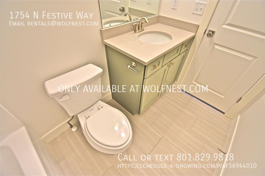 Spacious 3 Bed Saratoga Springs Townhome! No Deposit Option! property image