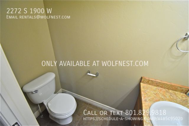 Wonderful 3 Bed Woods Cross Townhome! No Deposit Option! property image