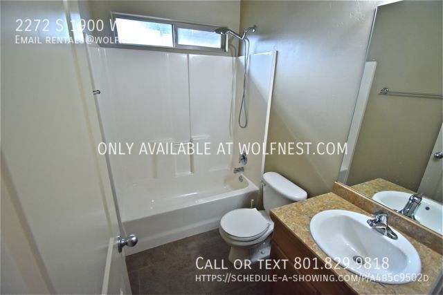 Wonderful 3 Bed Woods Cross Townhome! No Deposit Option! property image