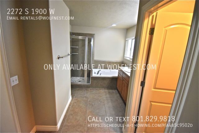 Wonderful 3 Bed Woods Cross Townhome! No Deposit Option! property image