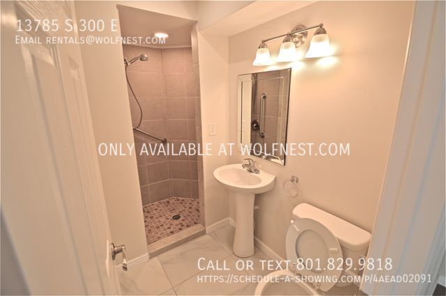 Remodeled 6 Bedroom Draper Home! No Deposit Option! property image