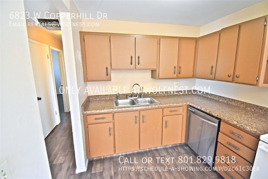 Newly Updated 4 Bed Home! No Security Option! property image