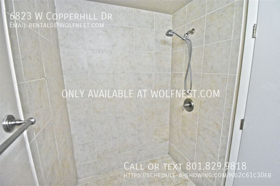 Newly Updated 4 Bed Home! No Security Option! property image