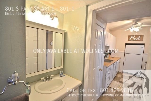 Amazing 1 Bed Downtown Apt! No Deposit Option! property image