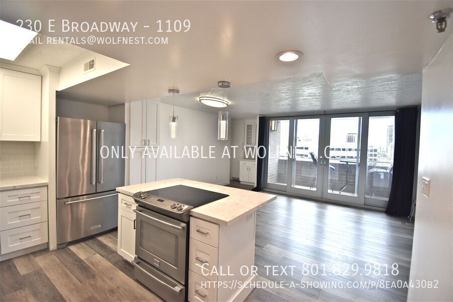 Remodeled 2 Bed Downtown Living Condo! No Deposit Option! property image