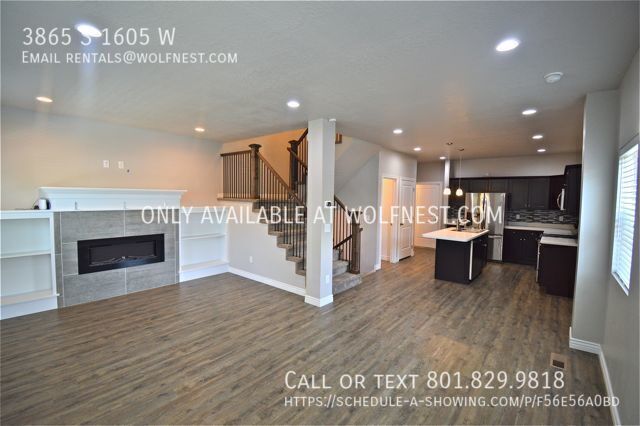 Gorgeous 3 Bed West Valley Townhome! No Deposit Option! property image