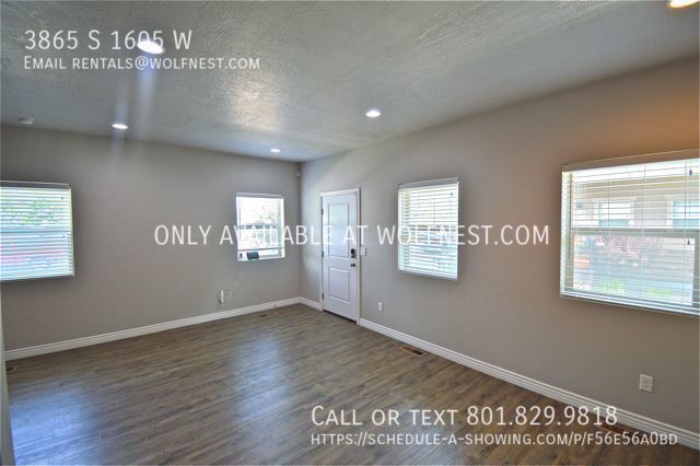 Gorgeous 3 Bed West Valley Townhome! No Deposit Option! property image