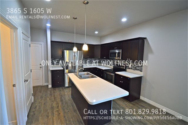 Gorgeous 3 Bed West Valley Townhome! No Deposit Option! property image
