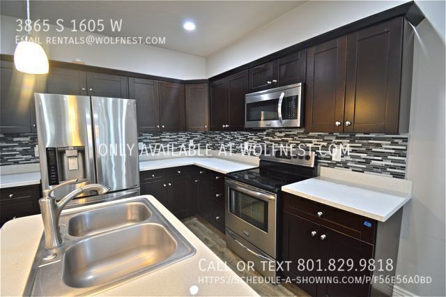Gorgeous 3 Bed West Valley Townhome! No Deposit Option! property image