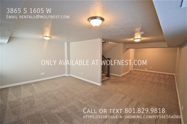 Gorgeous 3 Bed West Valley Townhome! No Deposit Option! property image