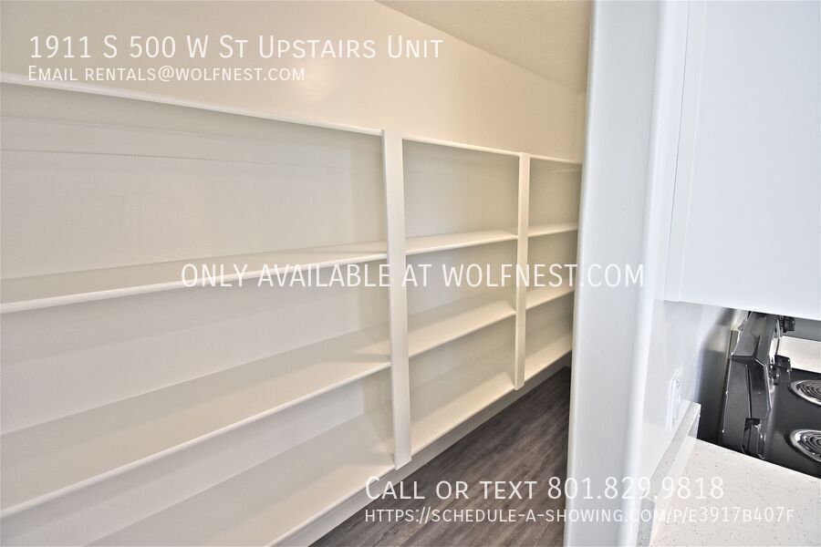 Stunning 3 Bedroom Payson Top Floor Unit! property image