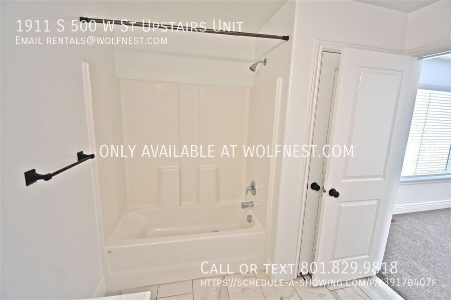 Stunning 3 Bedroom Payson Top Floor Unit! property image