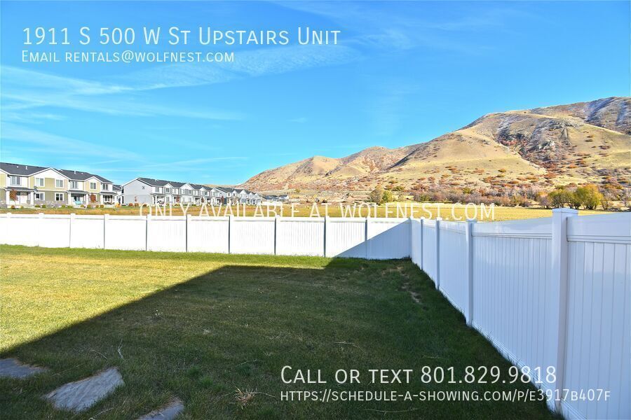 Stunning 3 Bedroom Payson Top Floor Unit! property image