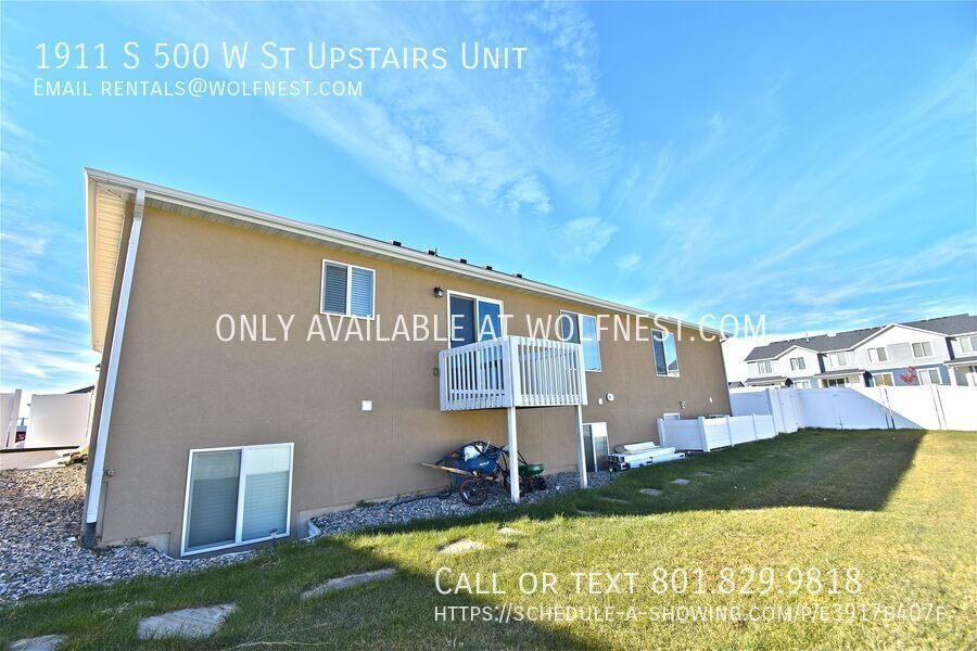 Stunning 3 Bedroom Payson Top Floor Unit! property image