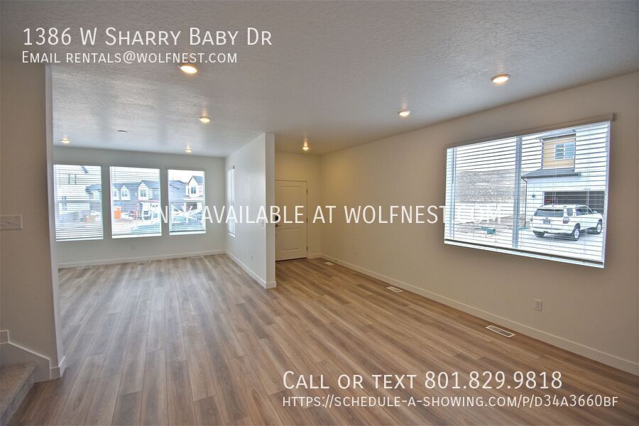 Stunning 4 Bed Saratoga Springs Townhome! property image