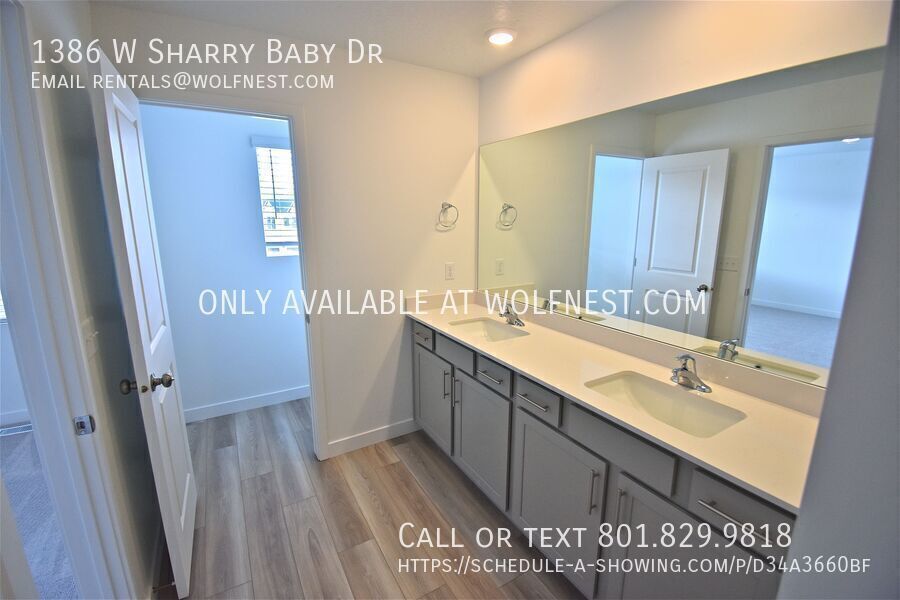 Stunning 4 Bed Saratoga Springs Townhome! property image