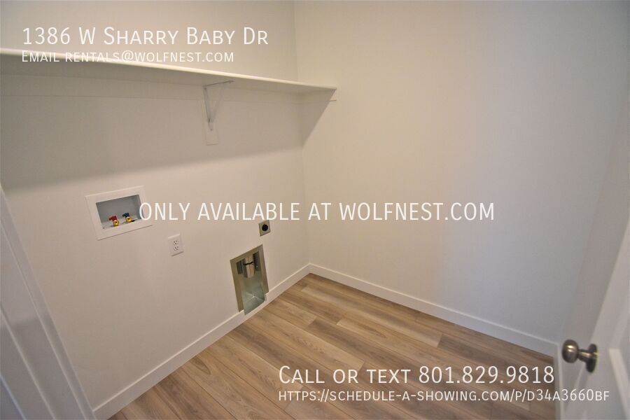 Stunning 4 Bed Saratoga Springs Townhome! property image