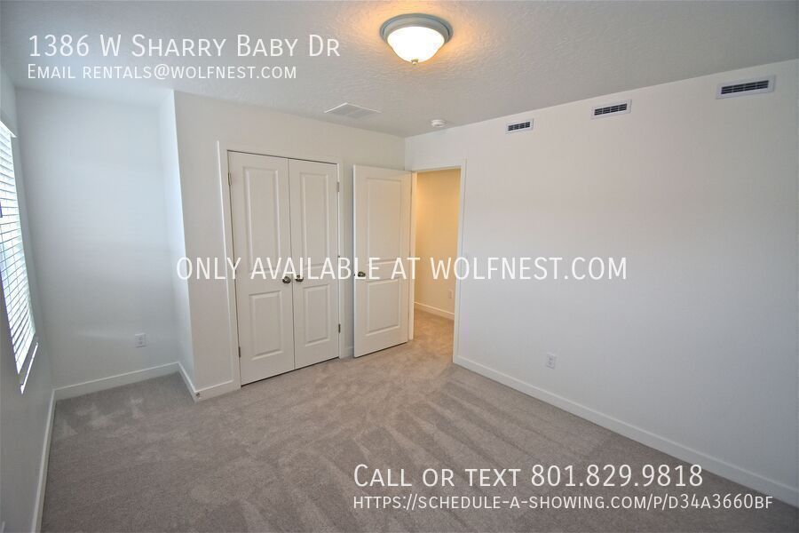 Stunning 4 Bed Saratoga Springs Townhome! property image