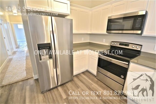 Stunning 3 Bed Herriman Condo! No Deposit Option! property image