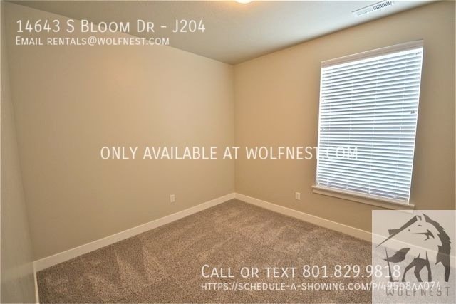 Stunning 3 Bed Herriman Condo! No Deposit Option! property image