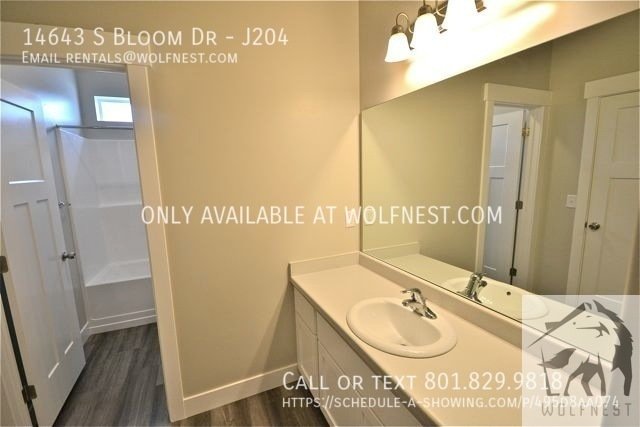 Stunning 3 Bed Herriman Condo! No Deposit Option! property image