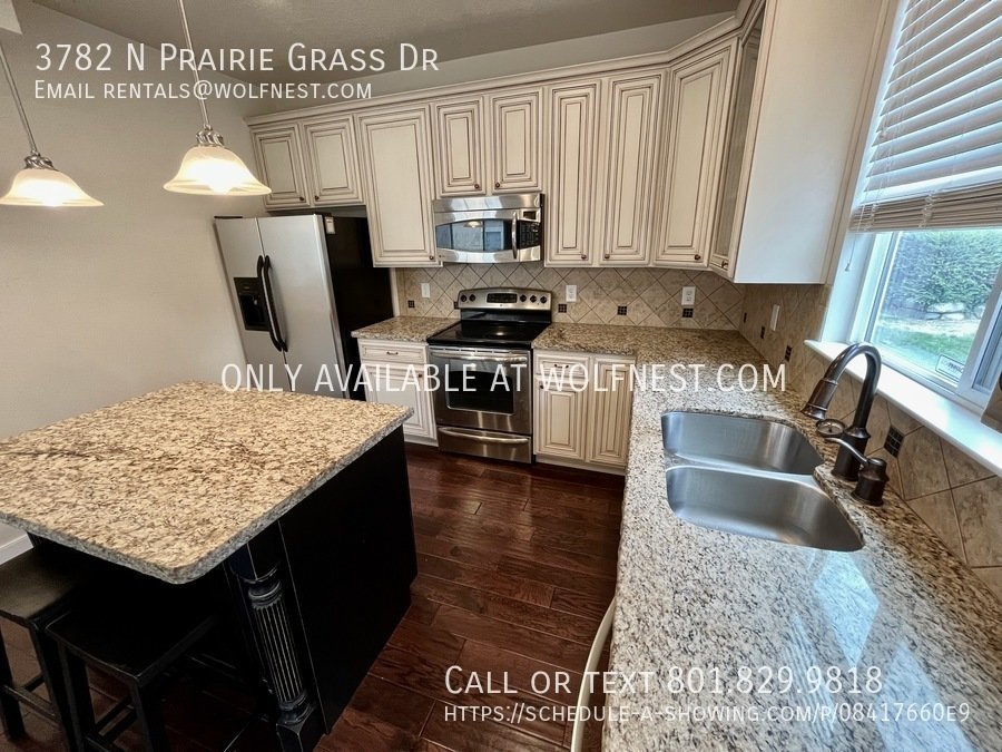 Beautiful 3 Bed Lehi Townhome! No Deposit Option! property image